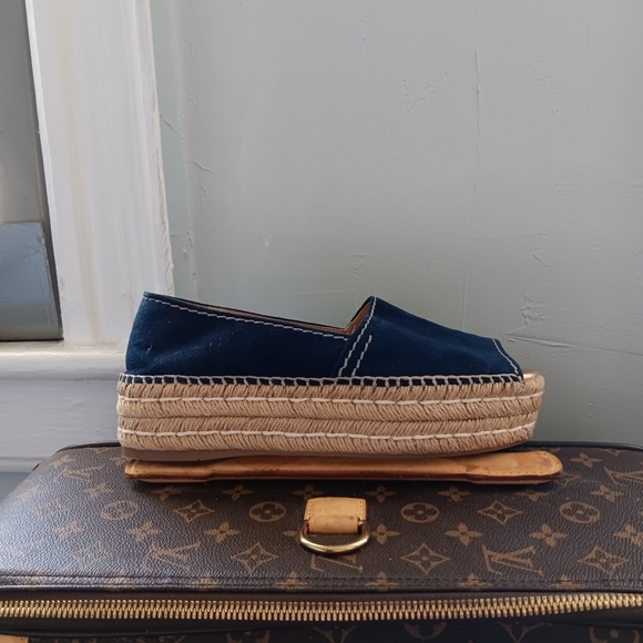 Prada espadrills in blue sued. Size 38.5. Brand new - Picture 1 of 4